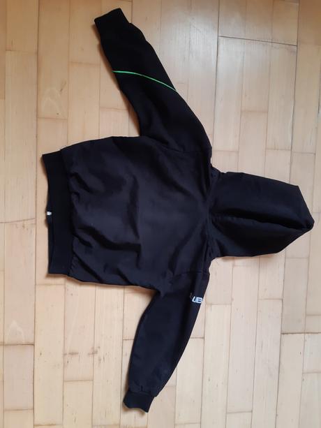 Mikina subaru na 3 roky, 98