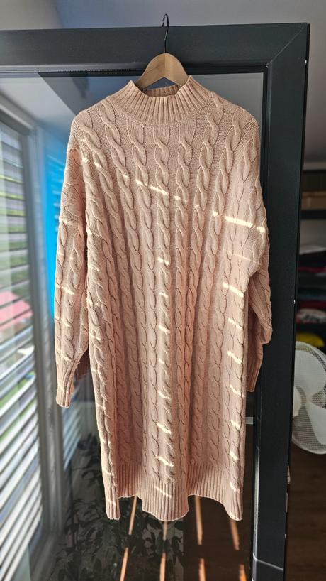 Saty reserved, reserved,l