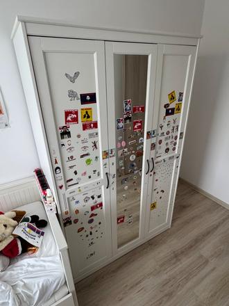 Detská skriňa,