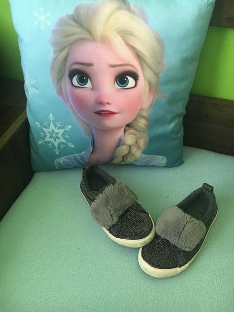 Dievčenské tenisky, reserved,29