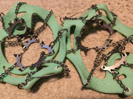 Detské nesmeky - protišmykové návleky,