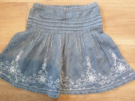 2xsuknicky+2xpletene tuniky cena spolu, 104–116