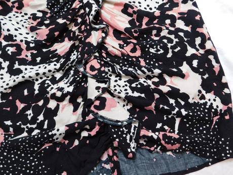 Velmi pekne šaty, next,38