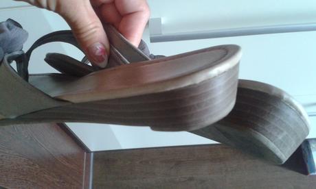 Zachovale slapky, graceland,37