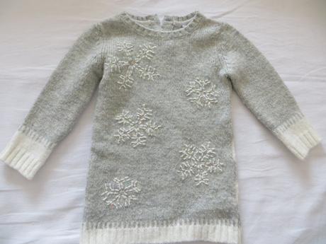 Dlhší šedý pulóver s vločkami, h&m,98