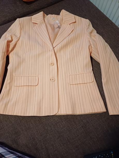 Nenosené sako 40, 40