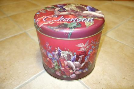 Kovová - 22cm pekný stav, 