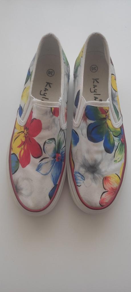 Dievčenské tenisky, 36