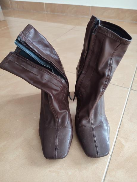 Dámske čižmy zn.reserved, reserved,37