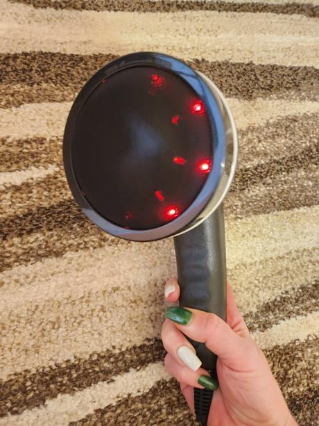 Masážny prístroj poligono,