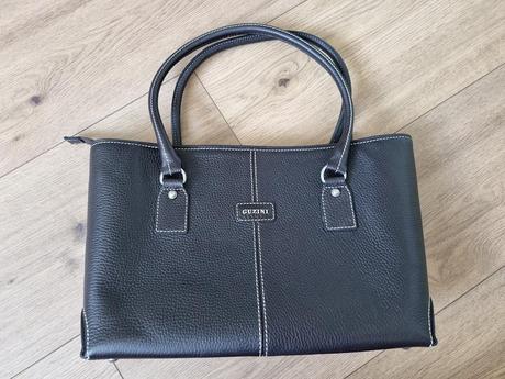 Kožená čierna kabelka guzini, 