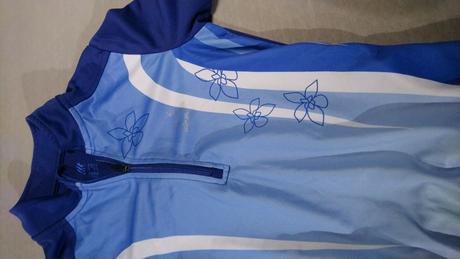 Športové tričká, 152