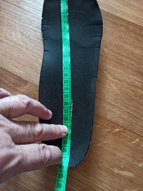 Turisticka obuv, merrel,43