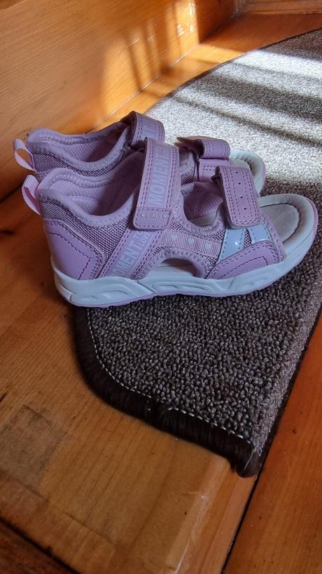 Sandalky, cupcake,24