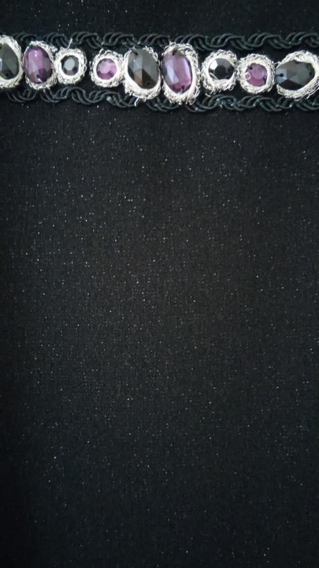 Spoločenské čierne šaty na príležitosť, 36