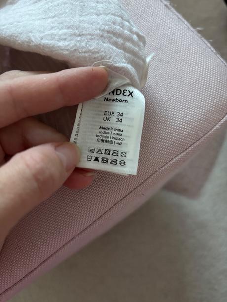 Tkaný klobúčik, lindex,56