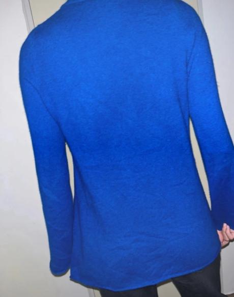 Pulover modrý m, m