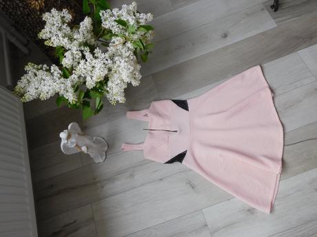 Šaty marhuľkové 36/38 pružné, 36