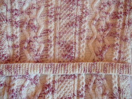 Pletený sveter, 140