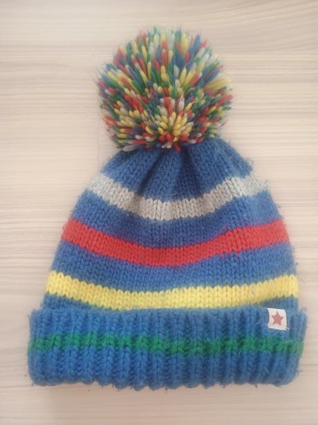 Čiapka s brmbolcom 122, 122