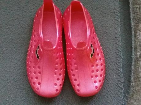 Topanky do vody arena 25/26, 25