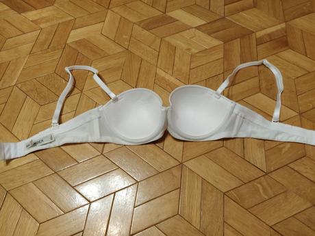 Podprsenka., lindex,75a