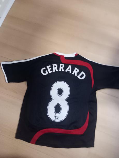 Liverpool-ske dresy, adidas,128