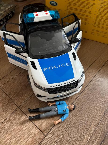 Bruder policajne auto,