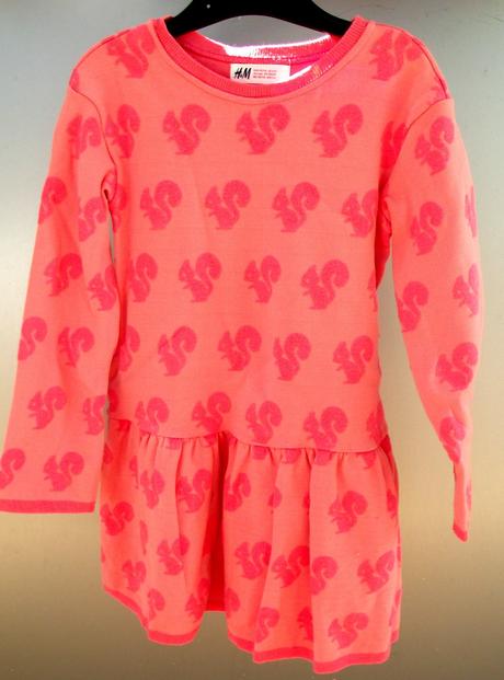 Svetríkové šaty top stav s veveričkami, h&m,110