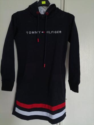 Saticky upletove znackove tommy hilfiger vel. 152, tommy hilfiger,152