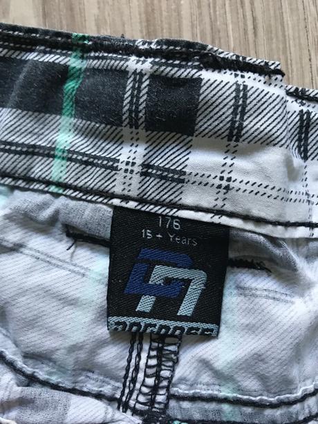 Kraťasy 15+rokov, dognose,176