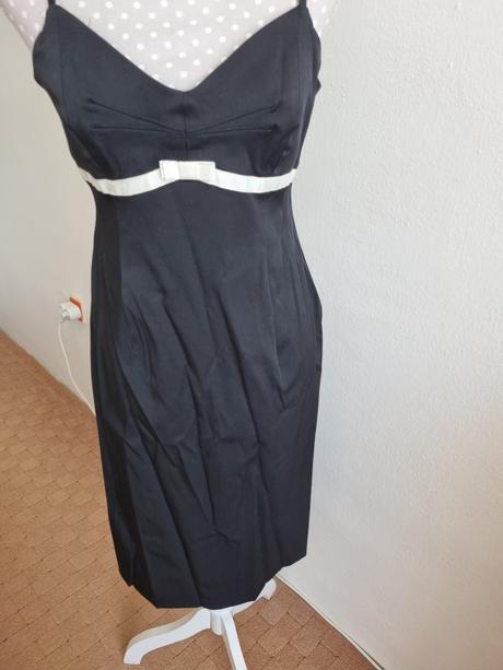 Cierne korzetky oasis 38, 38