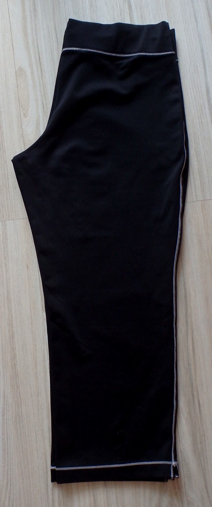 Čierne športové trištvrťáky zn. nike, v. s/m, nike,m