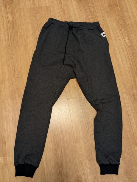 Juuj tepláky, juuj,m / s