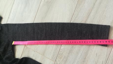 Úpletové šaty s rolákom, s