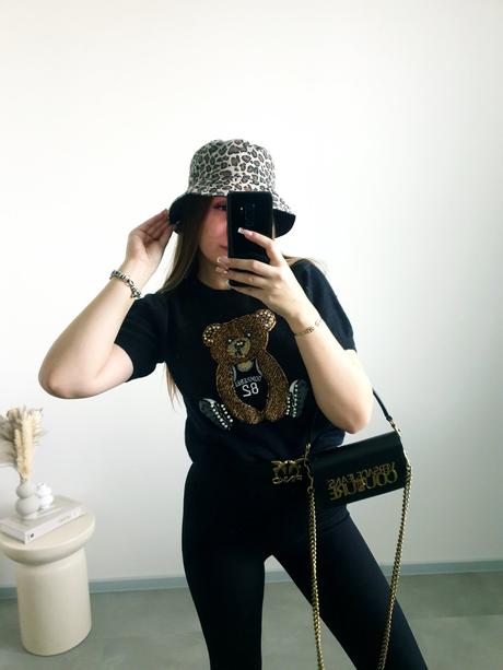 Svetríkový top s mackom m, m