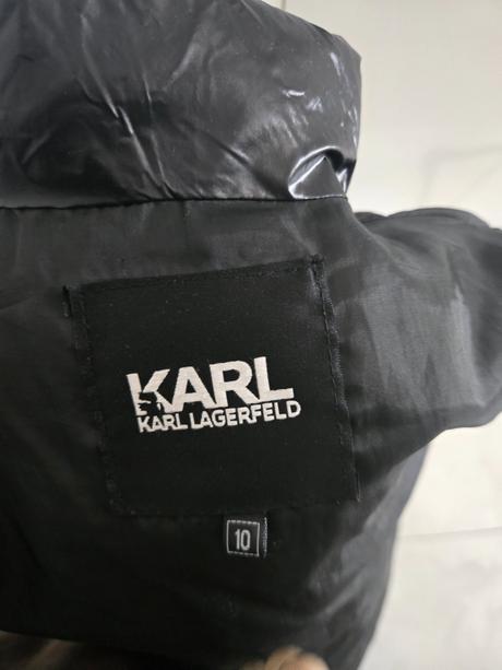 Vesta karl lagerfeld, 140