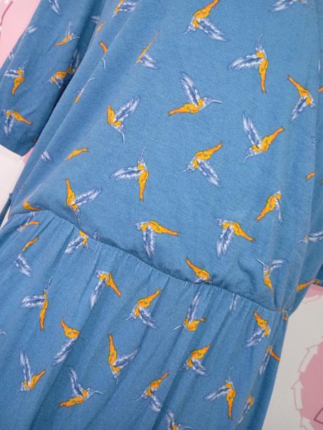 Šaty s vtákmi 44/46, avon,46