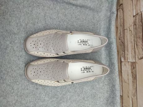 Ara 37,5 - dámske celokožené dierkované topánky, ara,38