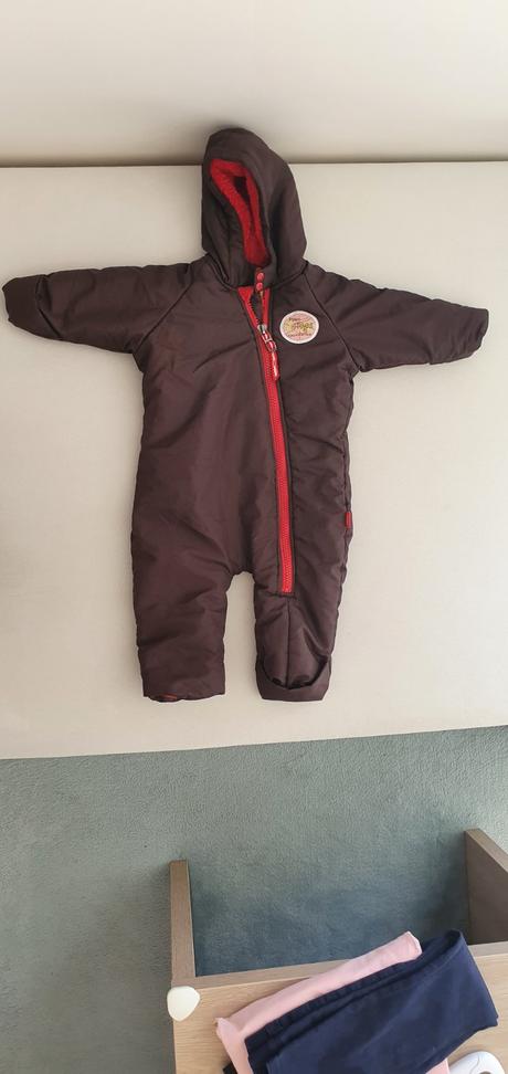 Zimný overal, 74