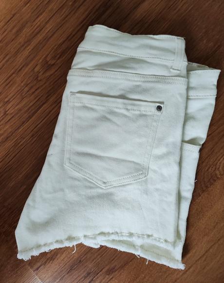 Biele riflové šortky, esmara,m
