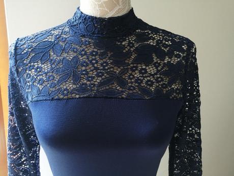 Elastické čipkované šaty v s, od cca 14 r., s