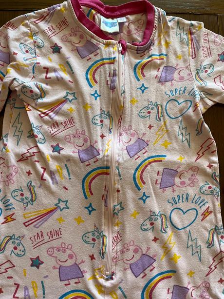 Pyžamkový overal peppa pig 122/128, 122