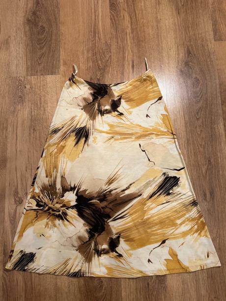 Kvalitná poddajna sukňa prostejov, m