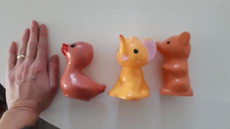 Retro piskacie hracky super stav, 