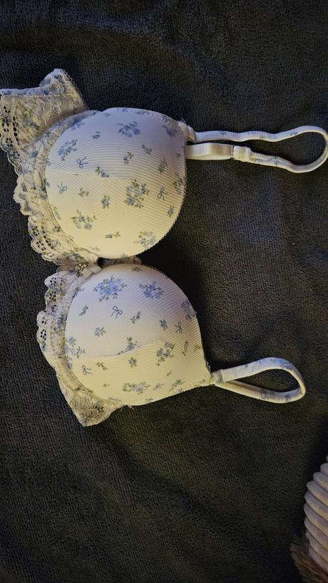 Podprsenka, new yorker,70a