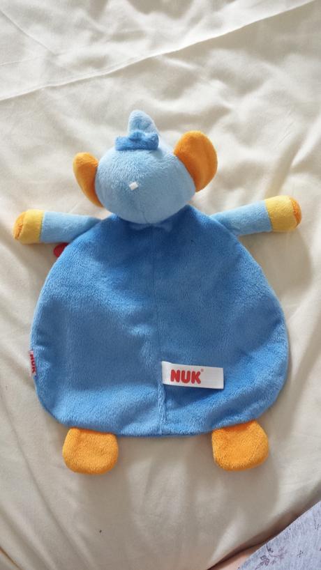 Sloník muchláčik nuk, 