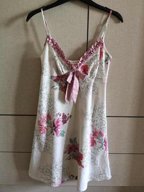 Nocna kosela zn. per una (m&s), marks & spencer,s