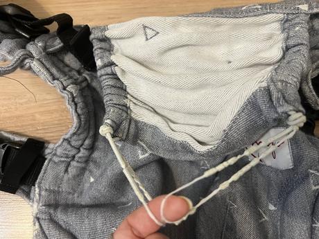 Ergo nosič moyo, moyo