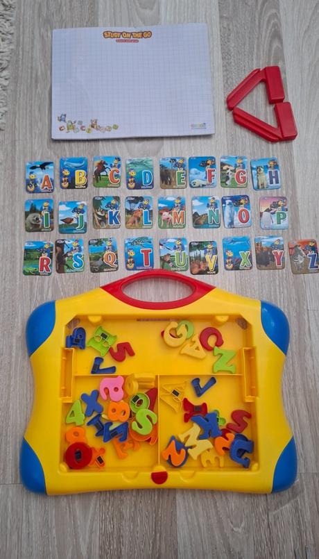 Magnetická tabulka,